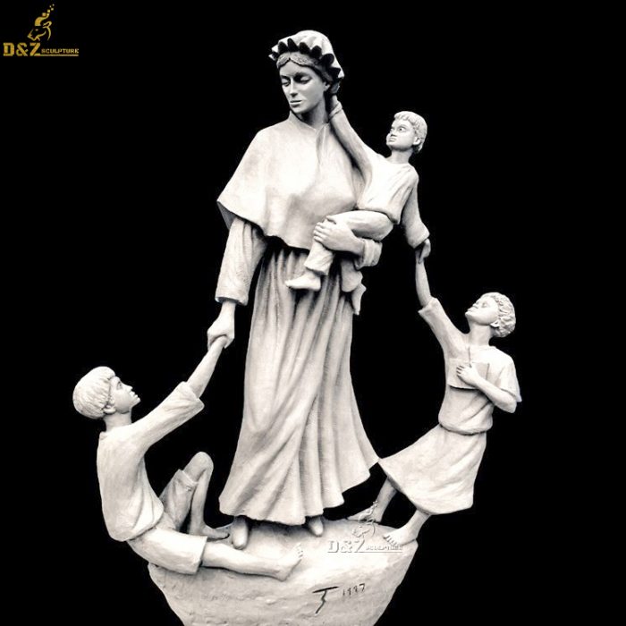 Hand-carved statues of Saint Elizabeth and the kid DZM-1071