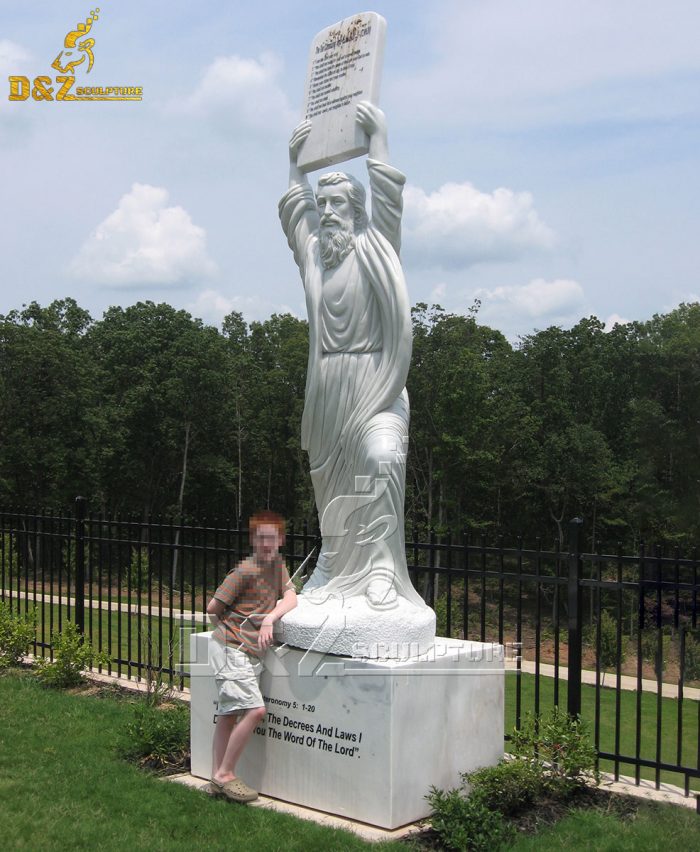 Large white marble Moses sculpture holding up the Ten Commandments DZM-1584